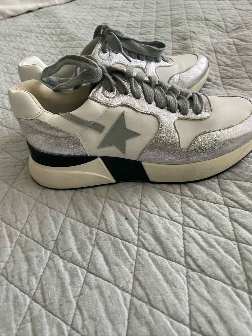 ShuShop White and Silver Star Accent Sneakers